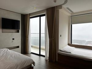 Kira Kira s Apartment, Apec Mandala Phu Yen Condotel