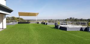 Elegant, Serene furnished and Serviced apartment.