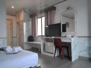 Phitsanulok Orchid Hotel