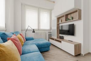 GuestHost - Lovely Flat near Frattini M4