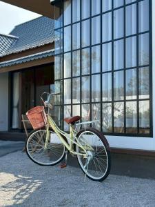 Kiyomizu Onsen & Glamping Resort Saraburi