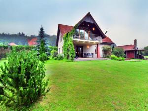 Comfortable holiday villa, Święcianowo