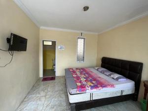 OYO LIFE 92844 Penginapan Cibodas