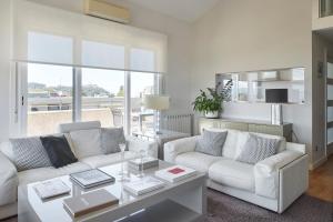 Palacio Aiete by FeelFreeRentals