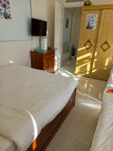 Nhà Nghỉ Hoàng Oanh