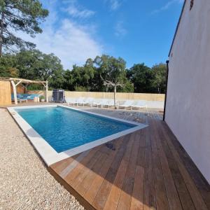 Labri Côtier on St Cyprien beach