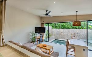 Romantic Jungle Escape with Private Pool Villa