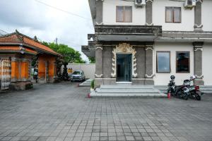 RedDoorz at Hotel Nuansa Indah Denpasar