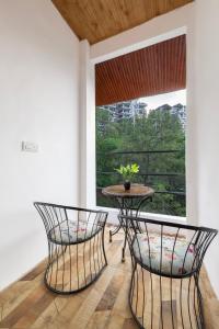 The Chalet Homestay I Luxury Rooms I Kasauli