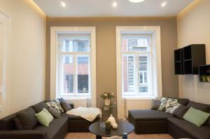 Brooklyn Style Residence in the city with your own beer tap