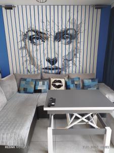 Domek ZOZO nad jeziorem w Okuniowcu