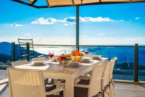 Luxury 4-Bedroom Sea View Villa with Private Pool in Kalkan