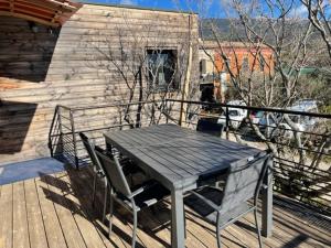 campdebaseventoux, vue sur le ventoux insolite