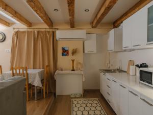 cozy apartment in the very center