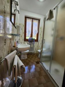 Appartamento Lulivo 5 chilometri da Varenna vista lago in via privata