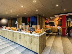 IBIS La Rochelle Vieux Port Centre