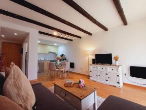 La Terraza de Escarrilla, con piscina