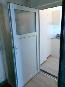 Helle 2 Zimmer Wohnung in Zentrum