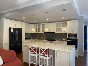 Gold Coast Countryside, Near Theme Parks and Beach