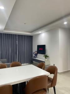 Sophia Center Apartment - The Duke Home