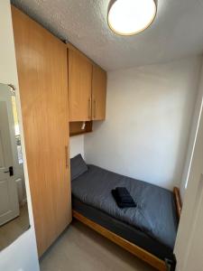 Cozy Renovated 3-Bed, City Walkable, Tram 3 min