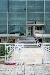 Serenity Nook by Sefi