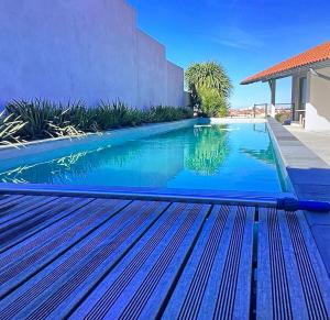 Arhitect design pool villa Biarritz beach