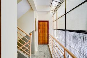 SPOT ON by OYO Vasantha Suits