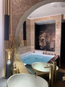 Suite KalypsÔ, romantisme, balnéo et sauna privé