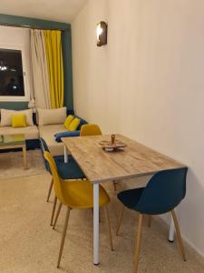 Bel appartement 2 min de Hay Riad