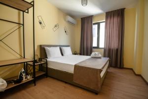 Apartments by the River Free Parking