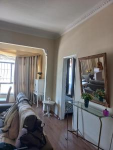 Apê com linda vista do Rio e ótima localização