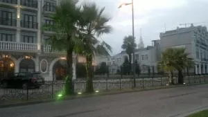 Nini's Apartments - Batum