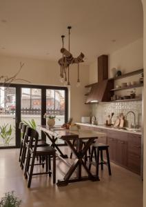 Doriss Home - villa 500m2, 5 bedrooms, swimming pool, BBQ outdoor