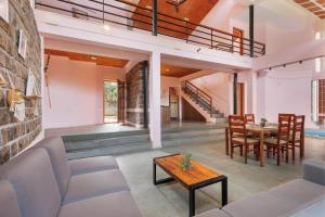 Rustic Ridge Villa DIndoor PoolBonfireBBQParty