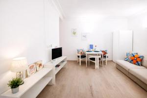Casa Bianca - Centro Città e due minuti a piedi dalla Metro