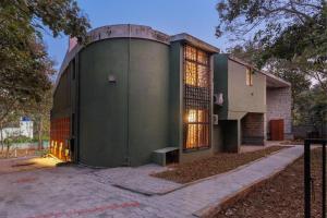 Rustica Villa By StayJade 2 PrivatePools 7BHK