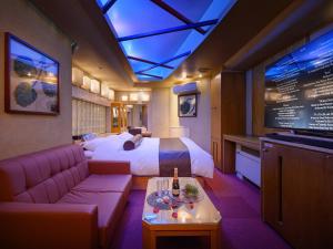 さいたま Water Hotel Mw (Love Hotel) 3つ星 宿泊施設 スイート