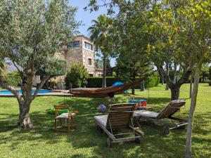 Family-friendly finca with picturesque garden