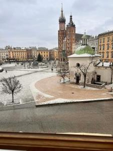 Main Square 18 view 2