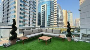 1BDR with Huge Balcony Stylish Living