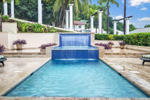 Sea Vue Luxury Vacation Condominiums