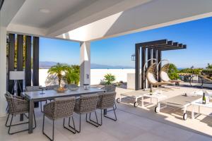 Villa Morris Signature