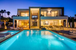Villa Morris Signature