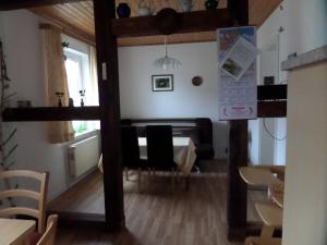 Doppelhaushälfte in idyllischer Lage, separater Eingang