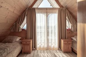 DOMKI TATRY z jacuzzi i sauną w cenie - spokojna okolica - świetna dla rodzin z dziećmi lub grupy znajomych!