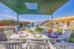 Villa Solar dos Salgados by Villa Plus