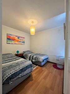 Cerca de la playa y restaurantes