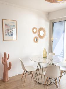 LHorizon Bleu - 2 Chambres - Parking Libre - Vue