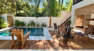 Casa Joy - 3 Apartment Villa in the Hills of Santa Teresa